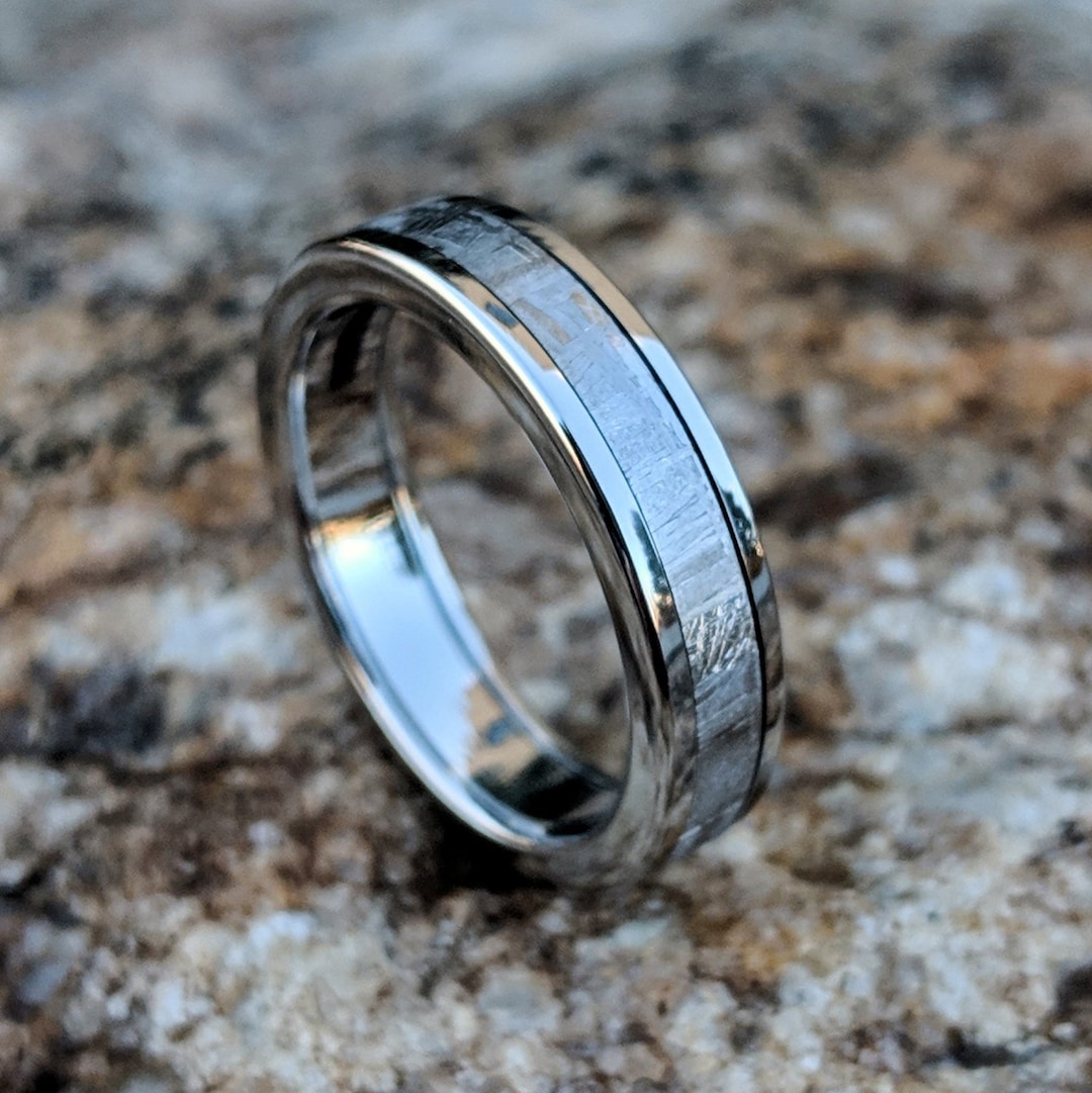 Authentic Meteorite Wedding Band With Cobalt Chrome Sleeve - Etsy
