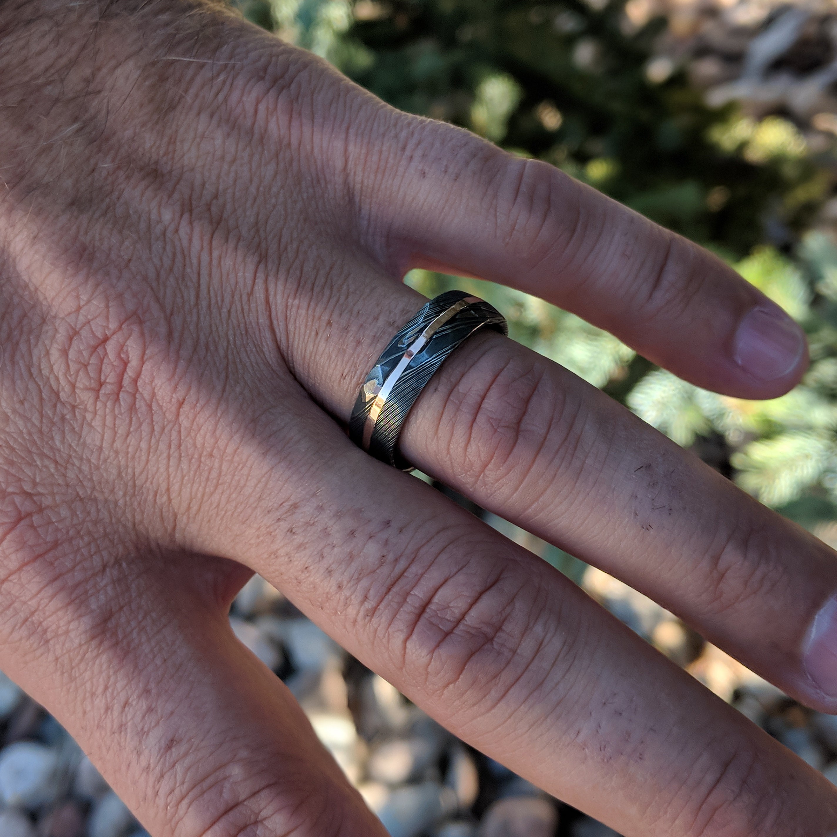 Hammered 8mm Damascus Steel Wedding Bands with 14k Solid Rose | Etsy