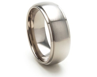 New 8mm Wide Titanium Ring - 8HRRC-B