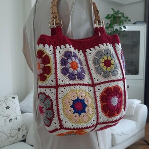 Crochet Granny Square Bag: Handmade Cotton Tote with Bamboo Handles
