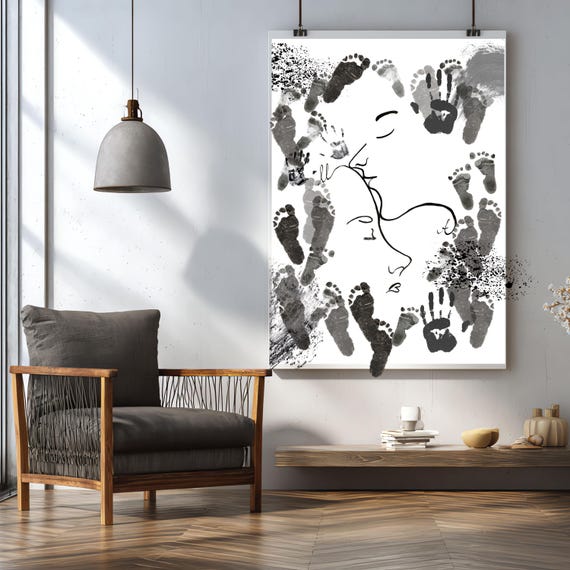 Lovers | Hand-painted canvas | Family | Valentine's Day | Anniversary | DIY footprint/handprint | Gift | 50 x 70 x 1.5 cm |