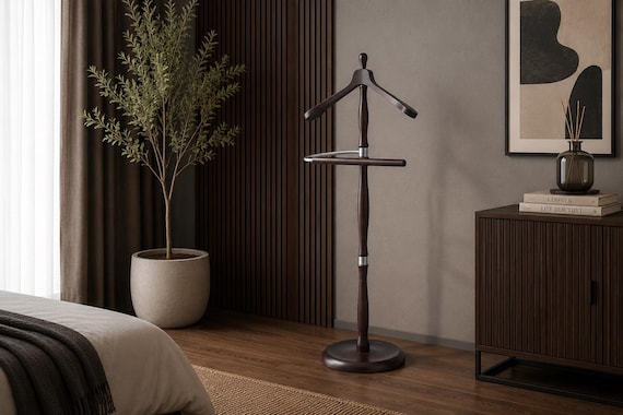 Solid Birch Wood Valet Stand – Freestanding Butler with Pants Bar, Bedroom Organizer