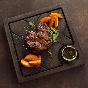 Oak Steak Serving Board: Charred Wood with Juice Groove