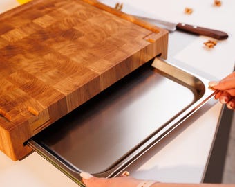 Oak cutting board with tray,Wooden cutting board,End grain cutting board,Board with container,Cutting board Engraved,End Grain Cutting Board