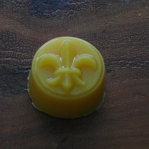 Pure Beeswax Tart image 5