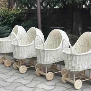 Witte rieten kinderwagen Rieten poppenwagen Natuurlijke rieten poppenwagen Poppenwagen Cadeau voor kinderen