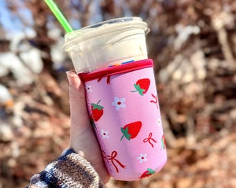 IJskoffiehoes, kopje Coozie, geïsoleerde drankhoes, gezellig cadeau, cadeau voor haar, accessoirecadeau, leuk koffieaccessoirecadeau
