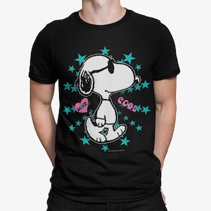 Peanuts Snoopy Joe Cool Official Men's T-Shirt Retro Cartoon Graphic Shirt Classic Comic Strip Gift For Charlie Brown Peanut Dog Lover Tee