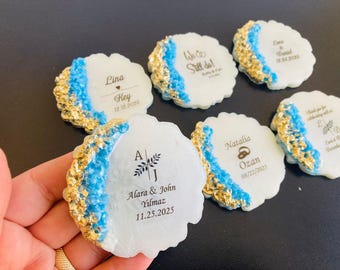 Personalized Wedding Favor Magnet: Epoxy Thank You Gift