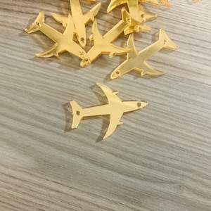 DIY Flugzeug Plexi Charms für Passport Einladungen, personalisierte Flugzeug Charms für Hochzeitseinladungen, Geschenkanhänger und Basteln