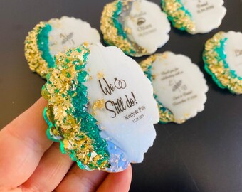 Personalized Wedding Favor Magnet: Epoxy Thank You Gift