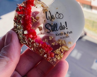 Personalized Wedding Favor Magnet: Epoxy Heart Keepsake