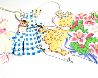 Mother's Day 2-Gift Tags-Apron Tags-Vintage Aprons-1950's Aprons-Mini Tags-Fussy Cut-Junk Journals-Scrapbooks-Crafts-Handmade-Sirius Fun