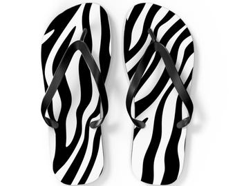 Teenslippers met zebraprint: zwart-witte strandsandalen met dierenstrepen