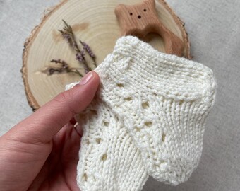 Baby Socks Knitting Pattern PDF – Easy Cuff Down Baby Socks – Baby Shower Gift Knit – Instant Download - Morning Frost
