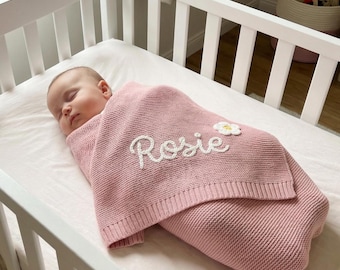 Gepersonaliseerde gebreide babydeken, handgeborduurd katoenen aandenken, douchecadeau pasgeborene