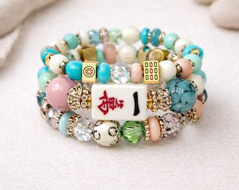 Set mahjong-kralenarmbanden: stapel van 3 rekbare armbanden.  Meerdere kleuren.   Geweldig Mahjong-sieradencadeau!