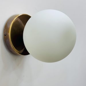 Mid Century Brass Wall Sconce | 1950s Raw Brass Globe Vanity Light Fixture | Minimalist Wall Lamp | Vintage Style Wall Lighting