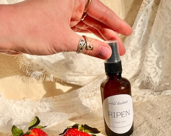 Ripen Ritual Mist: Strawberry and Mint Botanical Ritual Spray