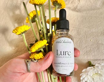 Lure Anointing Blend for Magnetic Attraction and Mystery | Moonflower Moss Ritual Oil