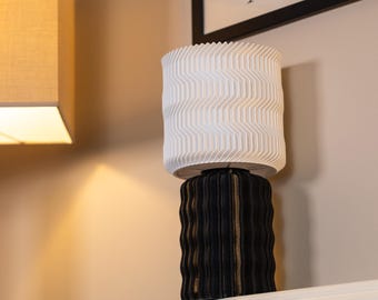Sicksackmönstrad lampa med bilddesign