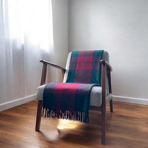 Lindsay - 100% Wool Tartan Knee Blanket - Eco Friendly Wool - Personalisable Blankets - Personalisable Throw - Tartan Blanket