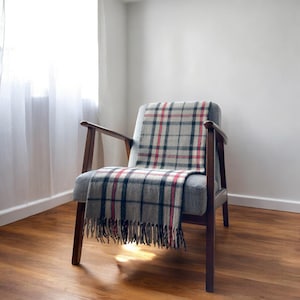 Thomson Grey - 100% Wool Tartan Knee Blanket - Eco Friendly Wool - Personalisable Blankets - Personalisable Throw - Tartan Blanket