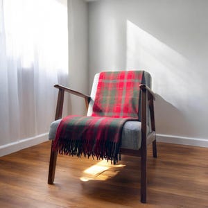 Maple - 100% Wool Tartan Knee Blanket - Eco Friendly Wool - Personalisable Blankets - Personalisable Throw - Tartan Blanket