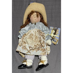 Little Souls &quot;Virginia&quot; Doll 2006 With Journal Signed Gretchen Wilson