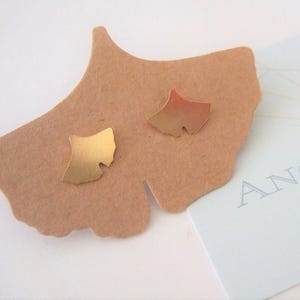 Ginkgo Stud Oorbellen, gratis verzending, Ginkgo Studs, Garden love, Leaf studs, Cadeau, Leaf Oorbellen, Minimalistisch, Tienermeisje, Studs 10mm, Natuurliefhebber Cadeau