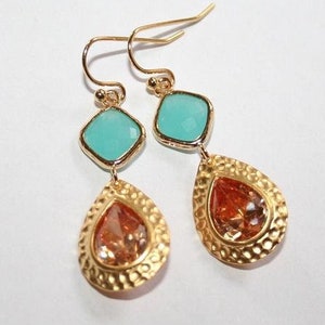 Peach Bridal earring,Peach Mint Earrings,Pink Champagne Teardrop,Mint dangle Earrings, Faceted Crystal Glass Drops bezel set, Bridal Jewelry