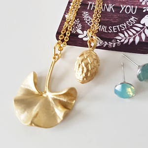 Unique gifts for women,Ginkgo Leaf Necklace,Boho Chic,Fall,Garden,Gift ideas,Gold Ginkgo Leaf Necklace,Ginkgo Necklace,Nature Lover,Ginko
