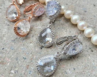 Regalos navideños únicos para mujeres, Rhinestone nupcial, Clip en pendiente de plata o oro rosa, Declaración de boda, Pendientes transparentes orejas sin perforar