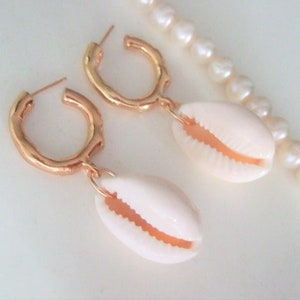 Cowrie earrings,Gold hoop earrings,Sea shell earrings,Conch,Beach wedding,Surfers jewelry,Outdoors gift,Beach jewelry,Gift to Her,Nature