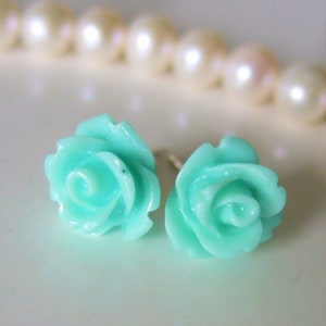 Rose studs,Mint Stud Earrings,Rose Ear studs,Flower studs,Pastel Mint Green,Summer,Blossom Post Earrings,Gift to Girlfriend,Daughter,Sister