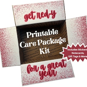 Könnte beinhalten: Ein offener Pappkarton mit weißen Paneelen und roten Glitzerakzenten. Die Box enthält den Text "Printable Care Package Kit" und "Includes Stickers, Notecards, Gift Tags & More!". Die Sätze "get red-y" und "for a great year" sind ebenfalls sichtbar.