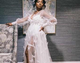 3D Butterflies Robe, White Bridal Robe With Butterflies, Boudoir Robe, Bridesmaid gift her, Honeymoon Robe,Plus Size Robe Photo Shoot Robe