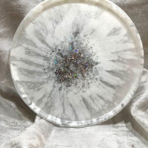 Blingy Round Resin Serving Tray with Splashes of White and a Sparkling Metallic Glittery Center (10&quot; Diameter)