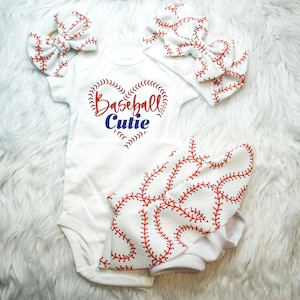 Chemise bébé fille baseball, jupe bébé avec points de base-ball, nœuds et bottines baseball, bandeau bébé sur le thème du sport, pantalon legging de baseball
