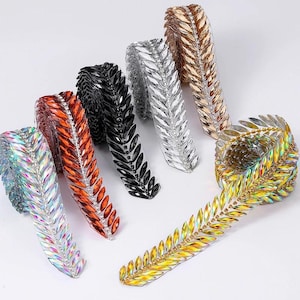 Hot Fix Strassbesatz Kette, 1 Yard, glänzendes Harz Strass Band, für DIY Handwerk Hochzeitskleider, Kostüme, Schuhe, Taschen, Kleidungsstücke