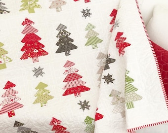 Christmas Tree with Stars Quilt Pattern | Tis the Season Quilt Pattern PDF | The Pattern Basket - Margot Languedoc Designs