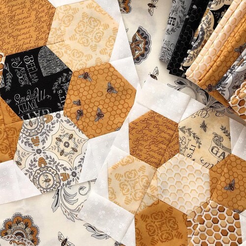 Honeybee Blooms Quilt Pattern PDF the Pattern Basket Etsy