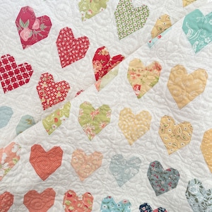 Sweethearts Heart Quilt Pattern PDF The Pattern Basket image 2