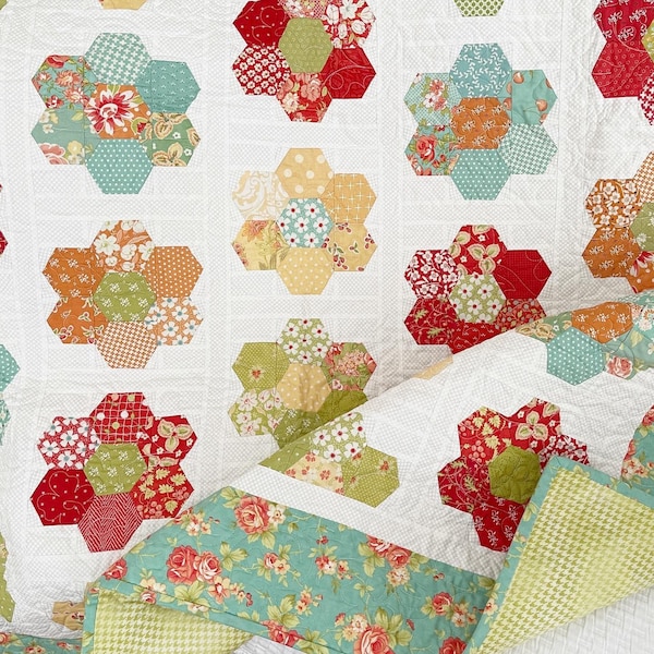 Honey Bee Blooms Quilt Pattern PDF The Pattern Basket