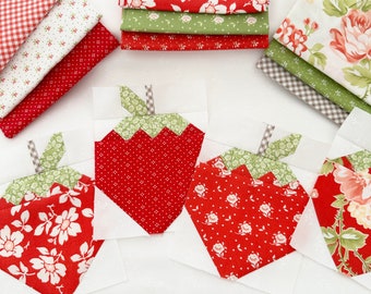 Strawberry Social Mini | PDF Quilt Pattern | The Pattern Basket