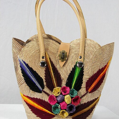 vintage handbag vintage 1960s straw tote vintage souvenir retro accessories
