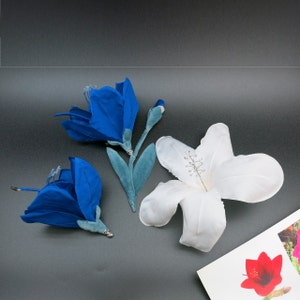 Royal Blue Amaryllis and White Hibiscus Lily Bride and Groom Silk Flower Set, Hair Clip, Dress Flower, Man&#39;s Flower Pin
