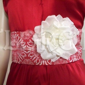 Snow Bride Ivory Rose Wedding Dress Pin Large Bridal Hair Flower image 3