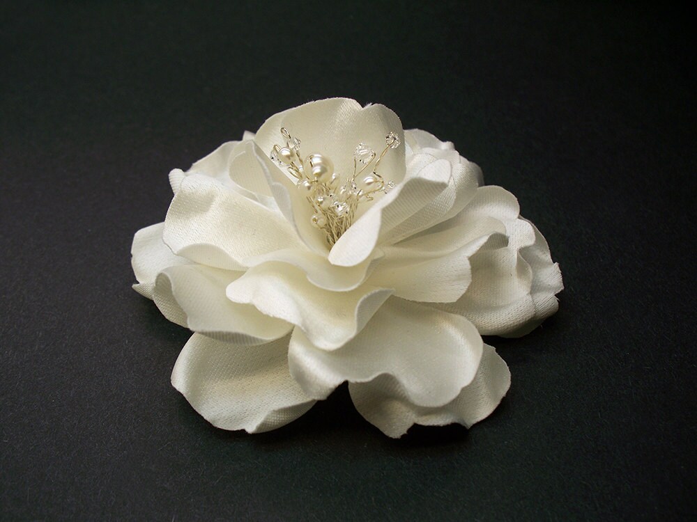 White Magnolia Bridal Hair Clips N Wedding Dress Pin Set - Etsy