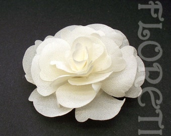 Small Ivory Magnolia Silk Flower Couture Bridal Hair Clip Wedding Veil Accessory Head Piece Mother of the Bride Gift Silk Flower Pin